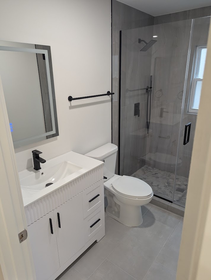 3510 N Oketo Avenue, Chicago, IL 60634