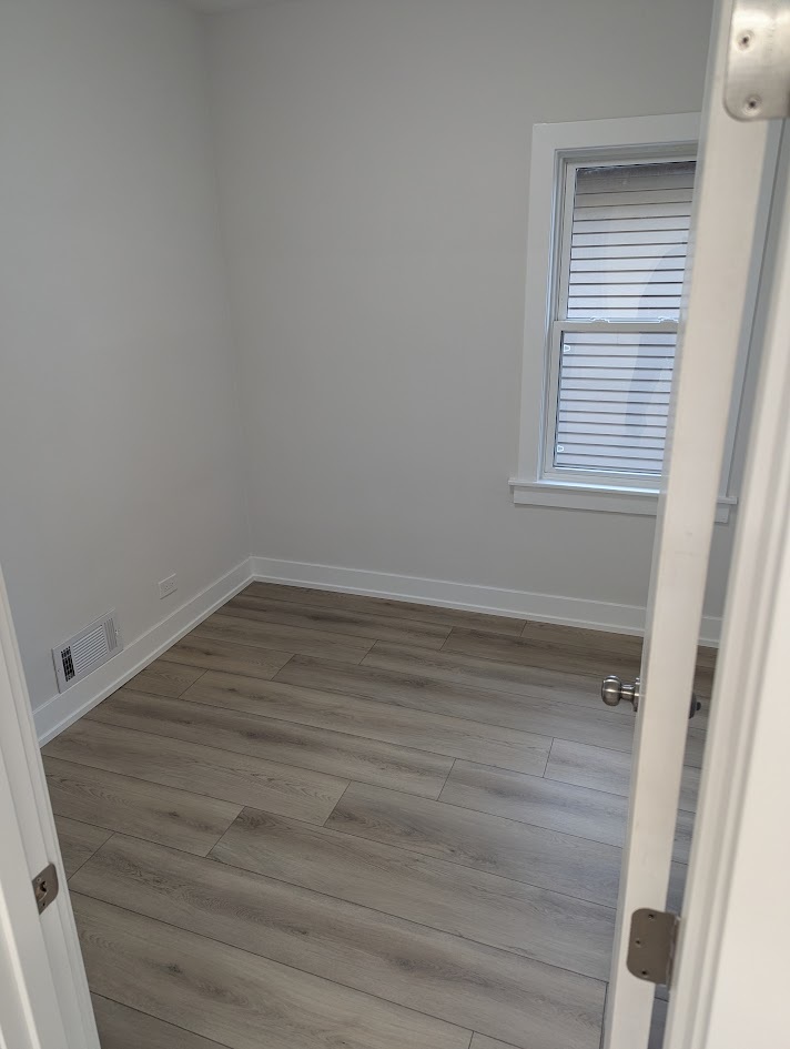 3510 N Oketo Avenue, Chicago, IL 60634