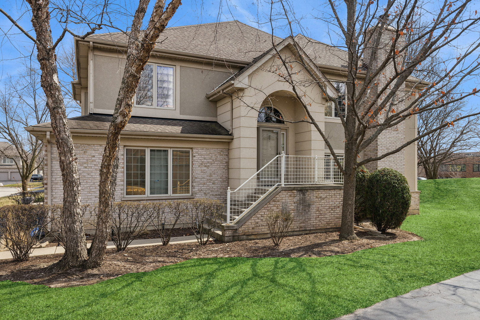 54 Beaconsfield Court, Lincolnshire, IL 60069