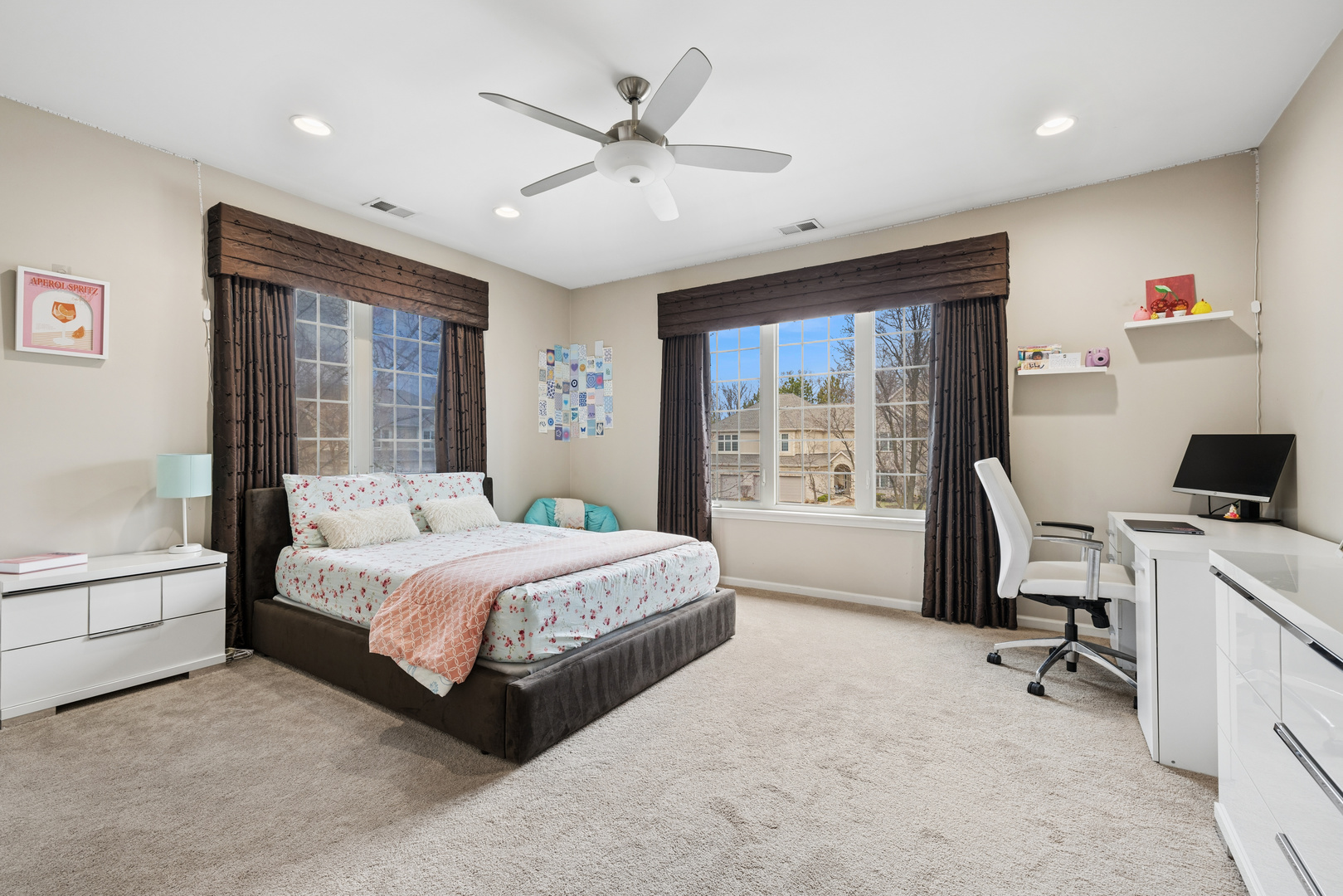 54 Beaconsfield Court, Lincolnshire, IL 60069