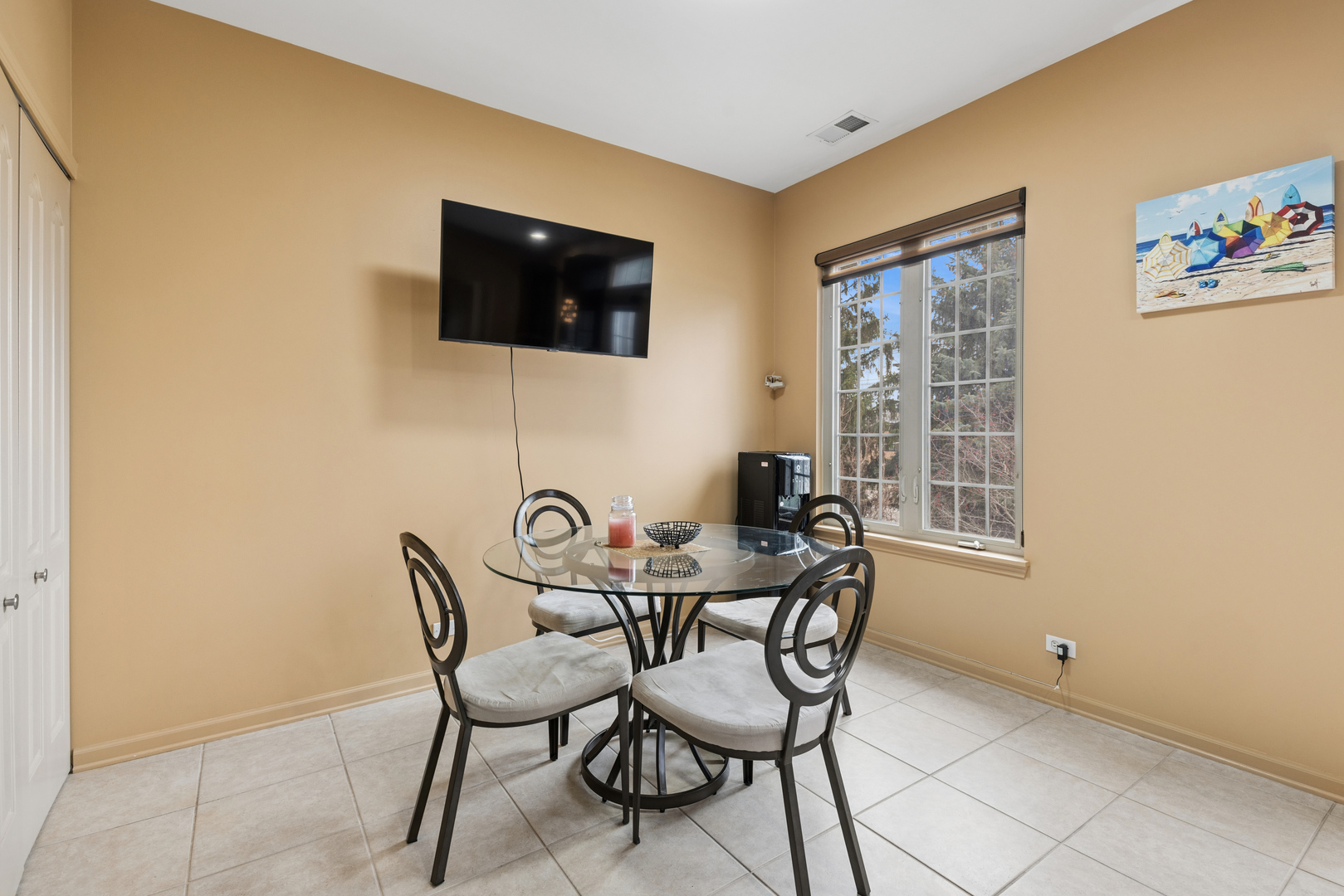 54 Beaconsfield Court, Lincolnshire, IL 60069