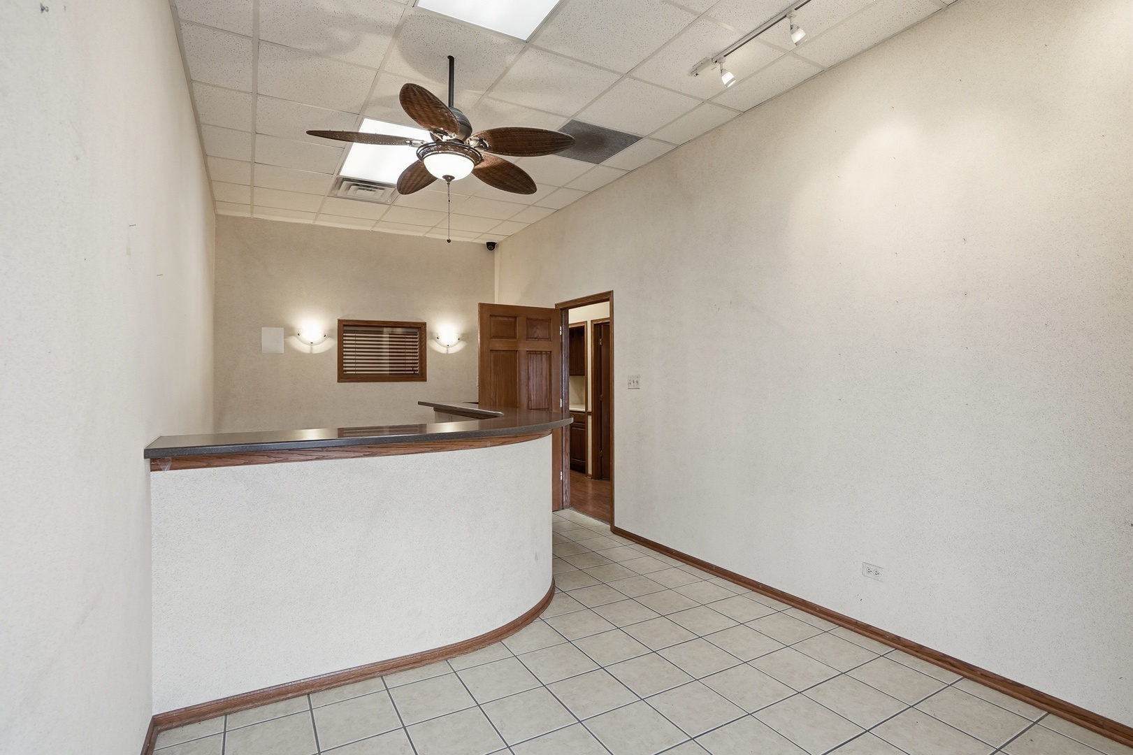 8025 Wicker Avenue #B-C, St. John, IN 46373