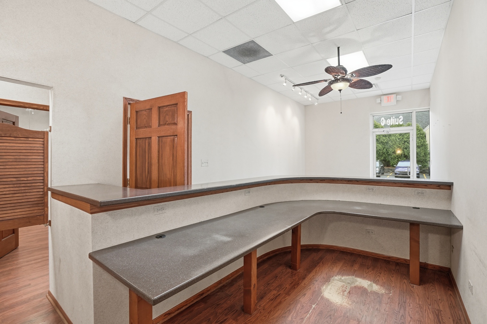 8025 Wicker Avenue #B-C, St. John, IN 46373