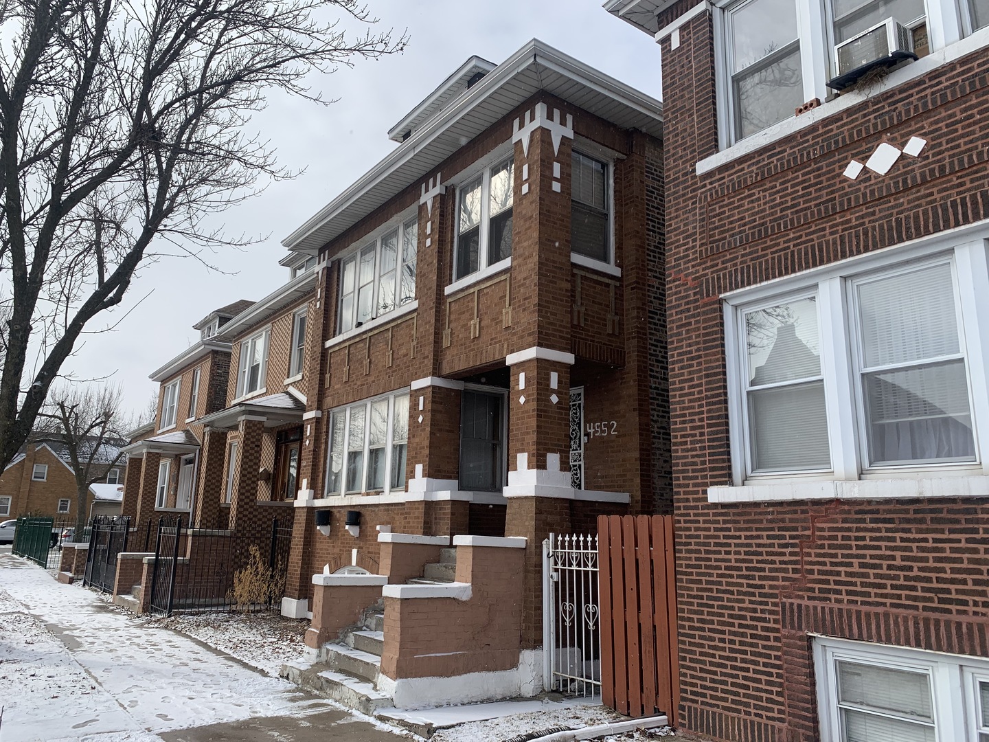 4552 S Christiana Avenue, Chicago, IL 60632