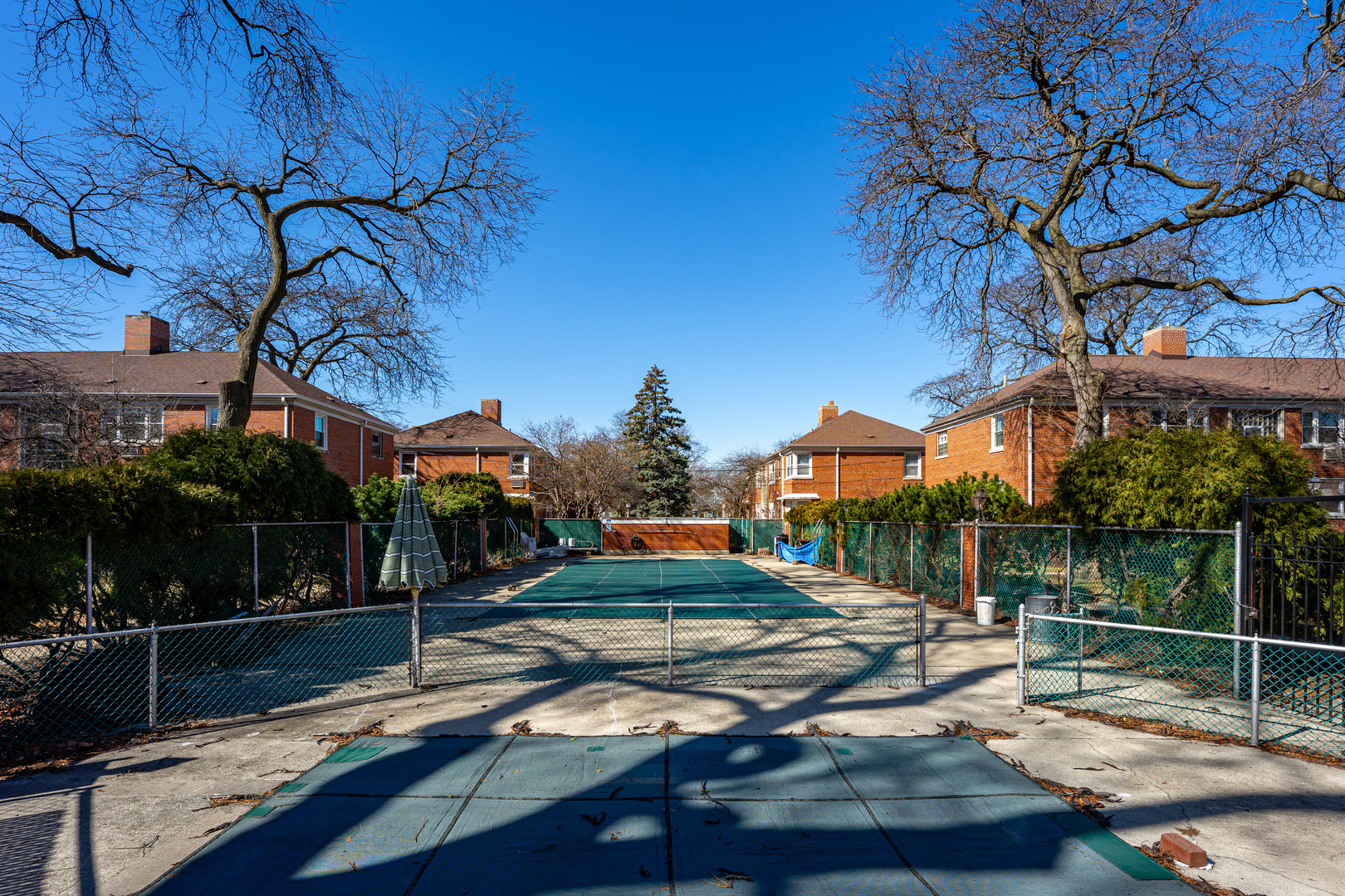 6607 N Damen Avenue #2N, Chicago, IL 60645