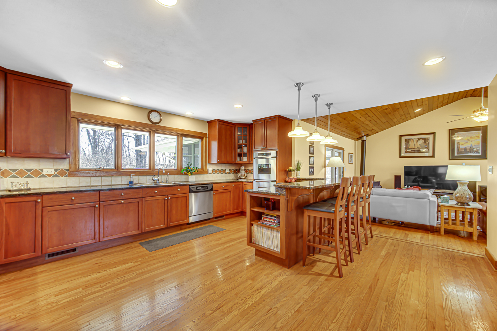 3459 W Mardan Drive, Long Grove, IL 60047