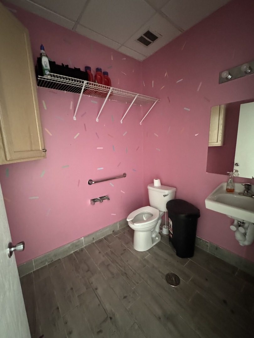 12250 S Harlem Avenue, Palos Heights, IL 60463