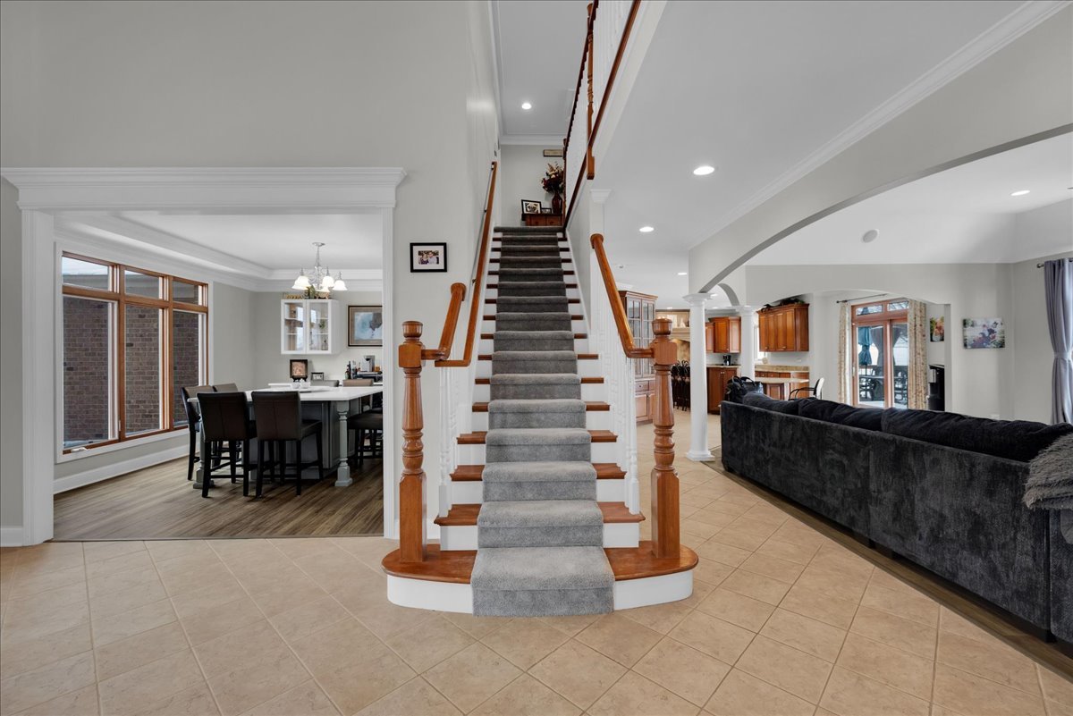 10N749 Highland Trail, Hampshire, IL 60140