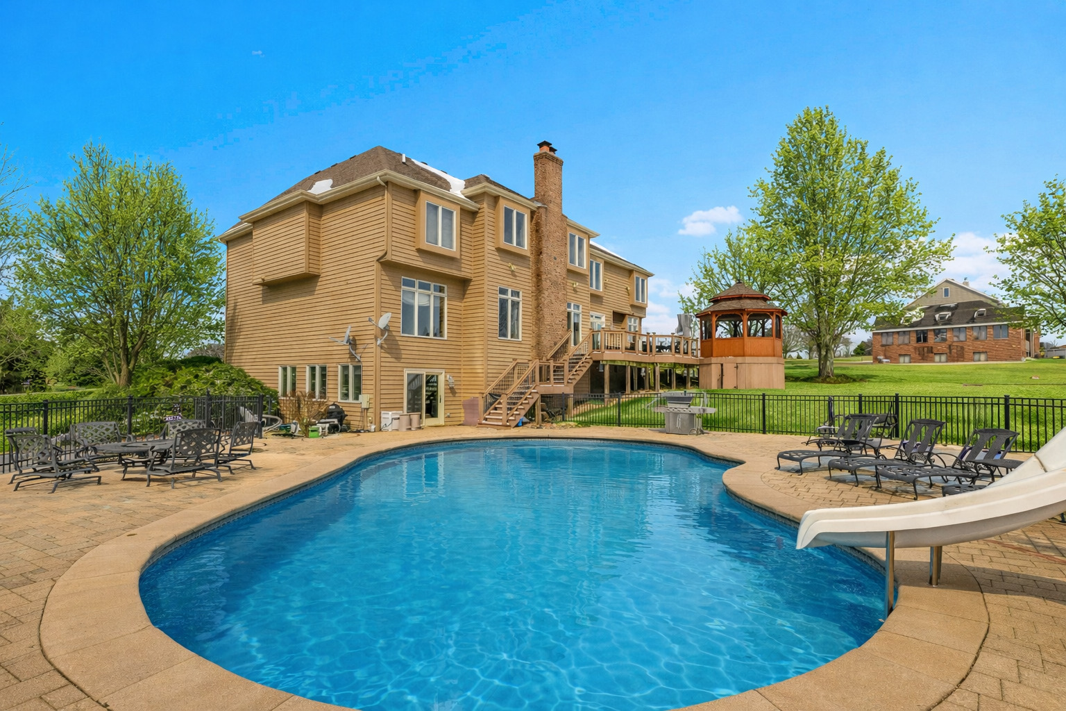 10N749 Highland Trail, Hampshire, IL 60140