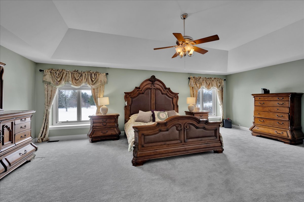 10N749 Highland Trail, Hampshire, IL 60140