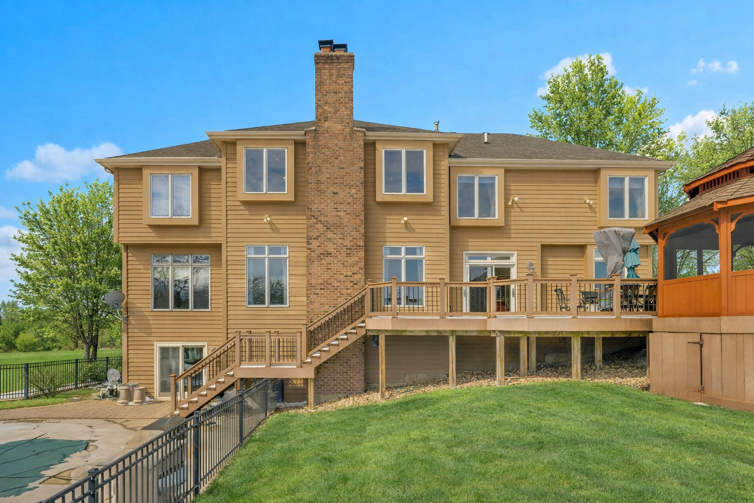 10N749 Highland Trail, Hampshire, IL 60140