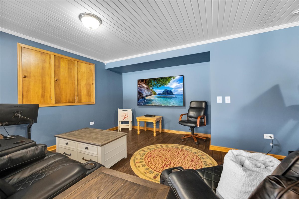 10N749 Highland Trail, Hampshire, IL 60140