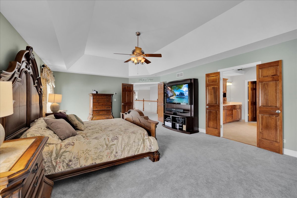 10N749 Highland Trail, Hampshire, IL 60140