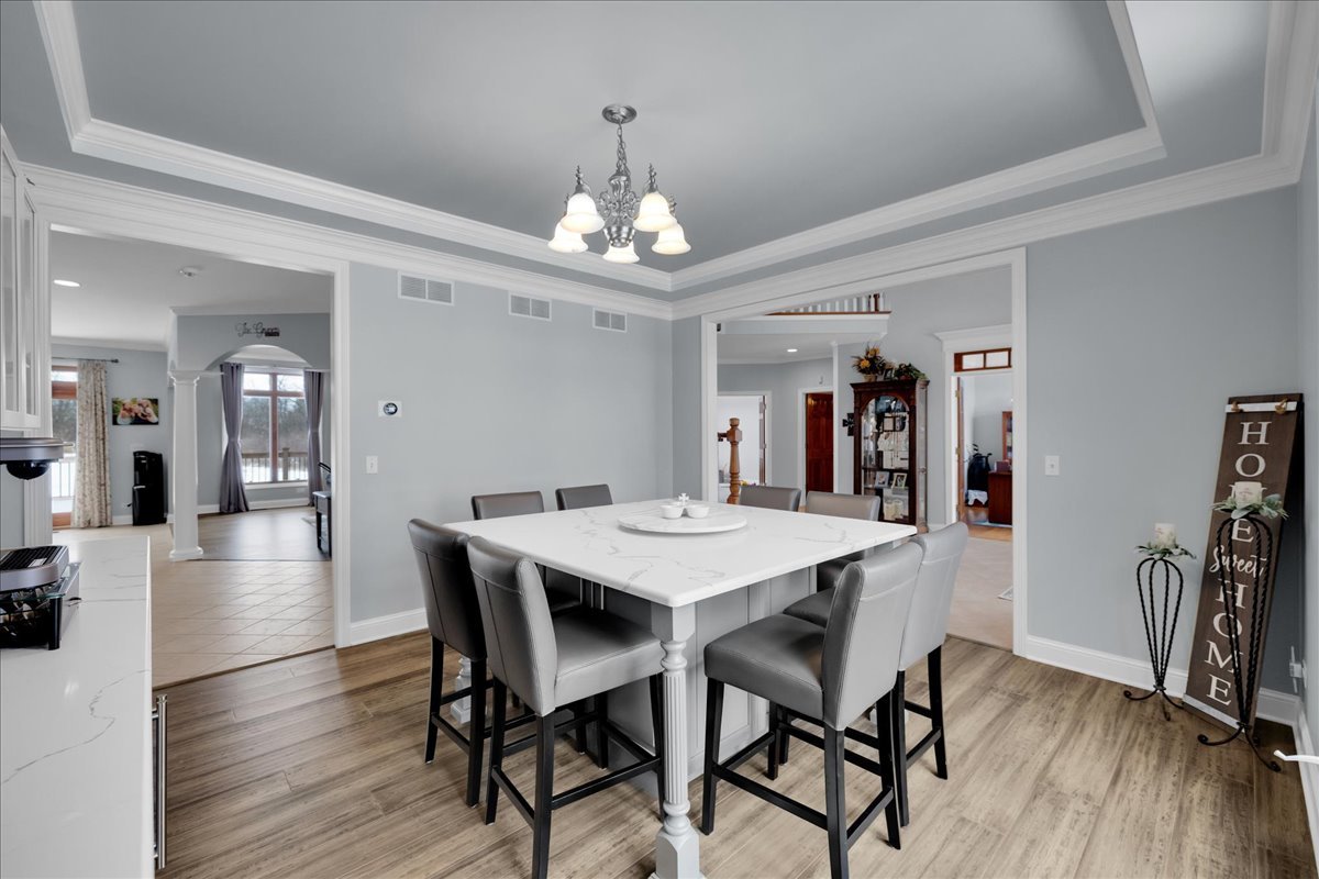 10N749 Highland Trail, Hampshire, IL 60140