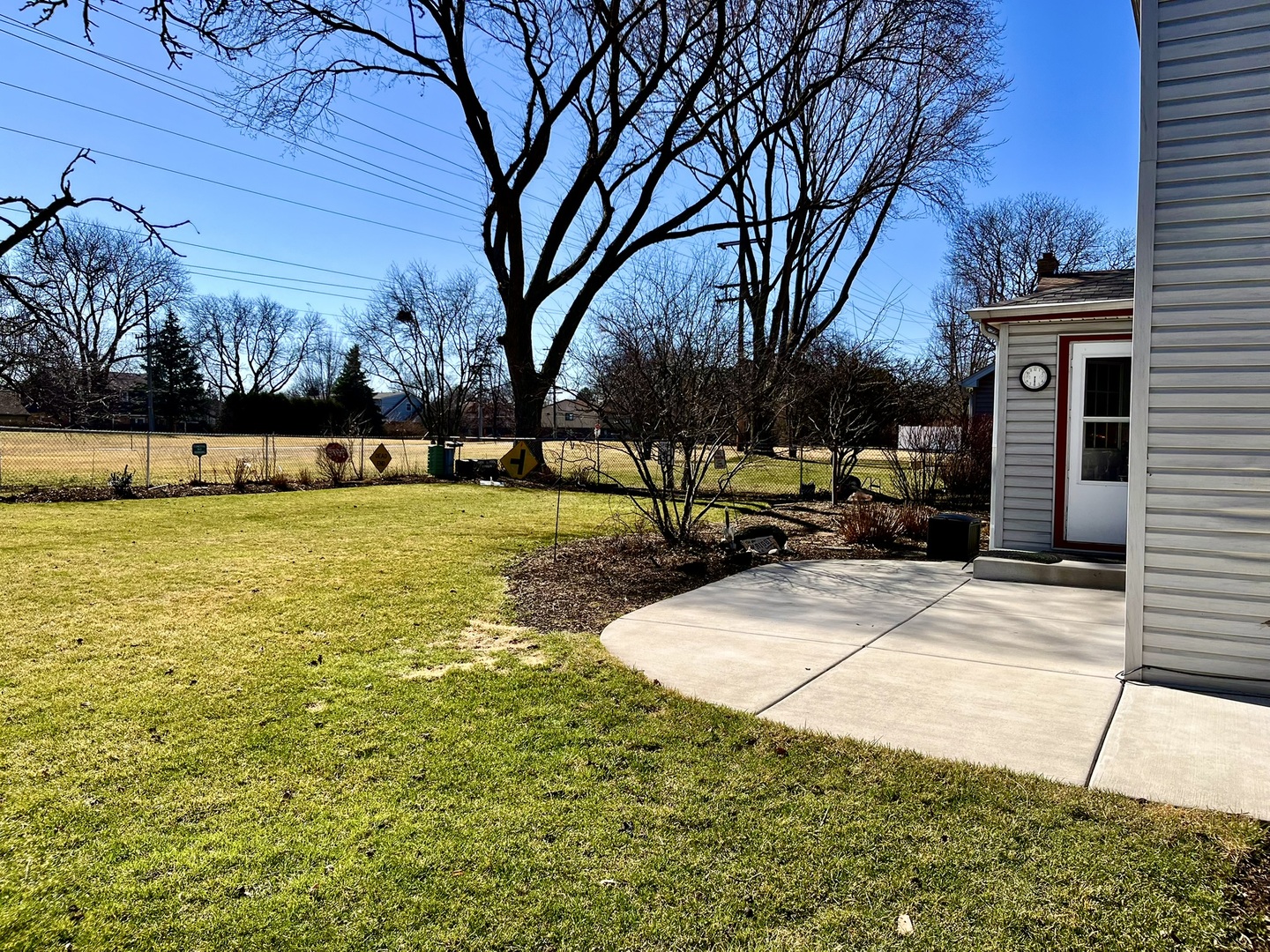 433 E Carpenter Drive, Palatine, IL 60074