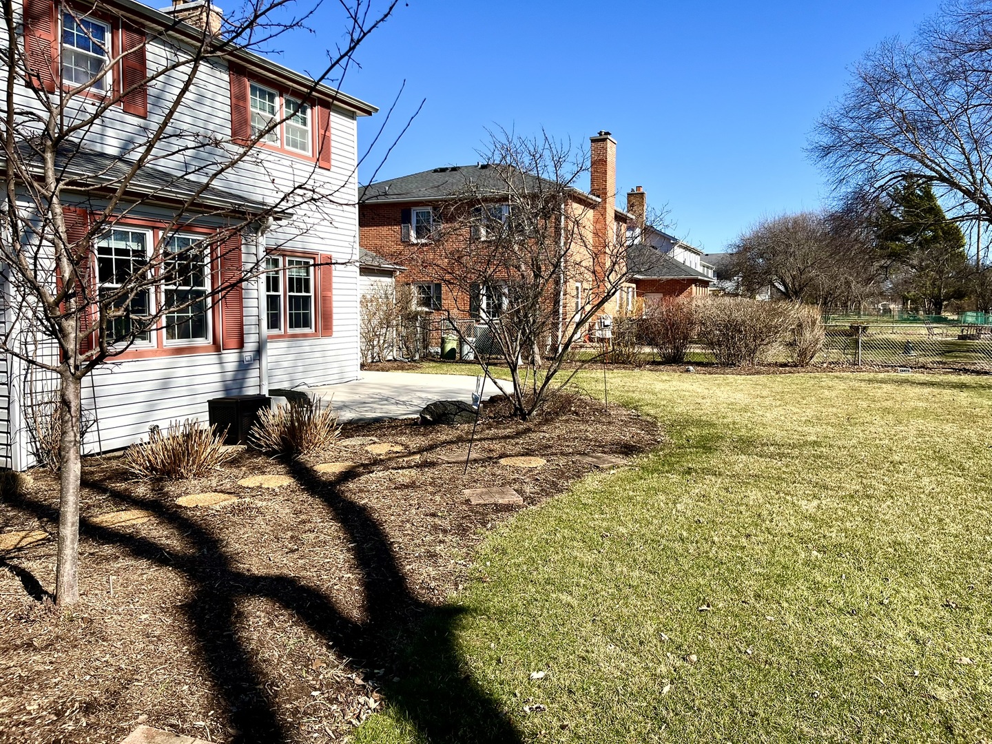 433 E Carpenter Drive, Palatine, IL 60074