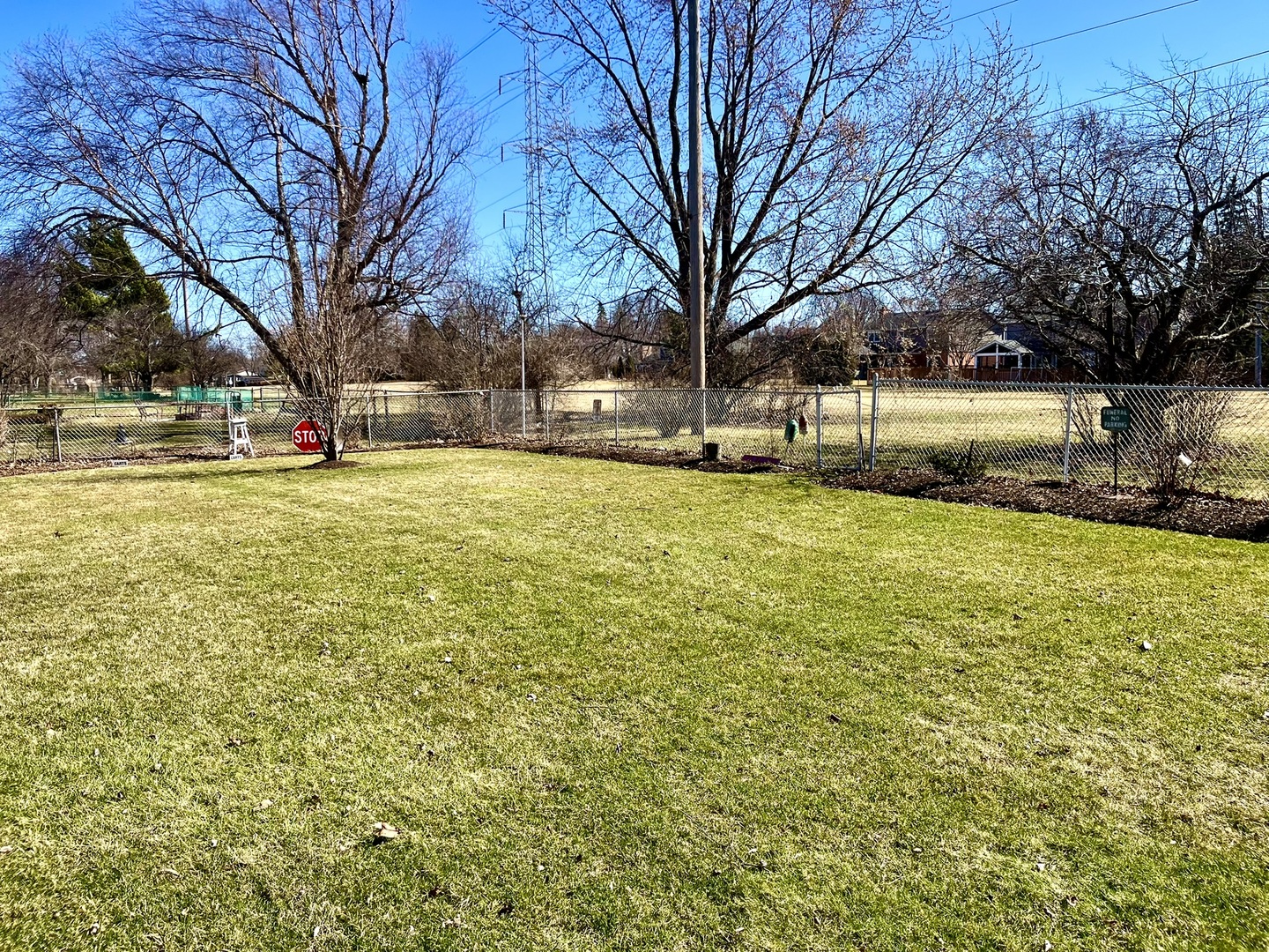 433 E Carpenter Drive, Palatine, IL 60074