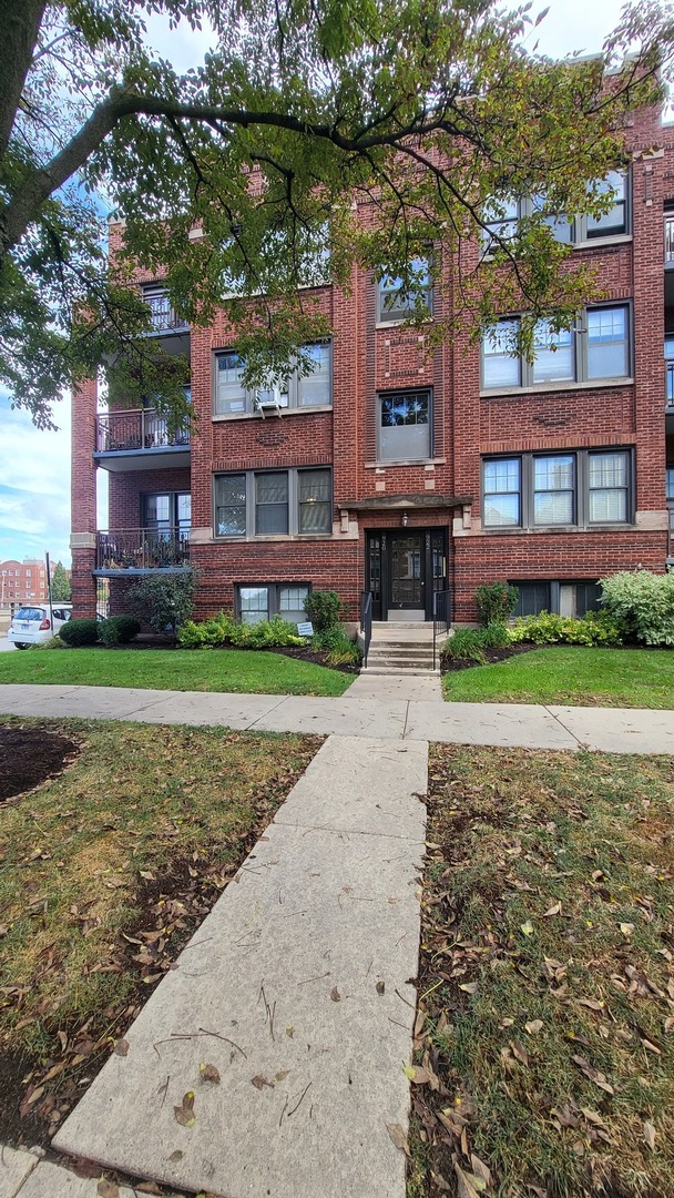 920 Wesley Avenue #1, Oak Park, IL 60304