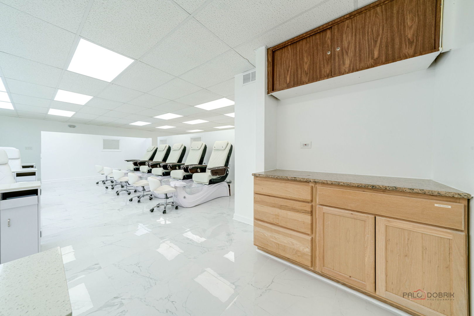 1702 Washington Street #101, Waukegan, IL 60085