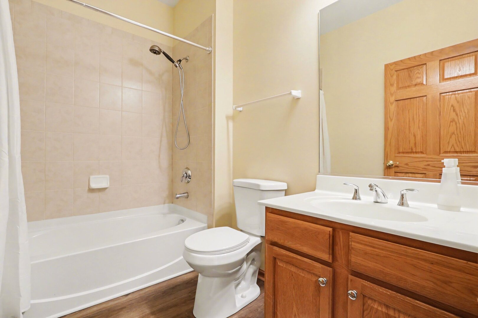 1151 Barkston Lane, Aurora, IL 60502