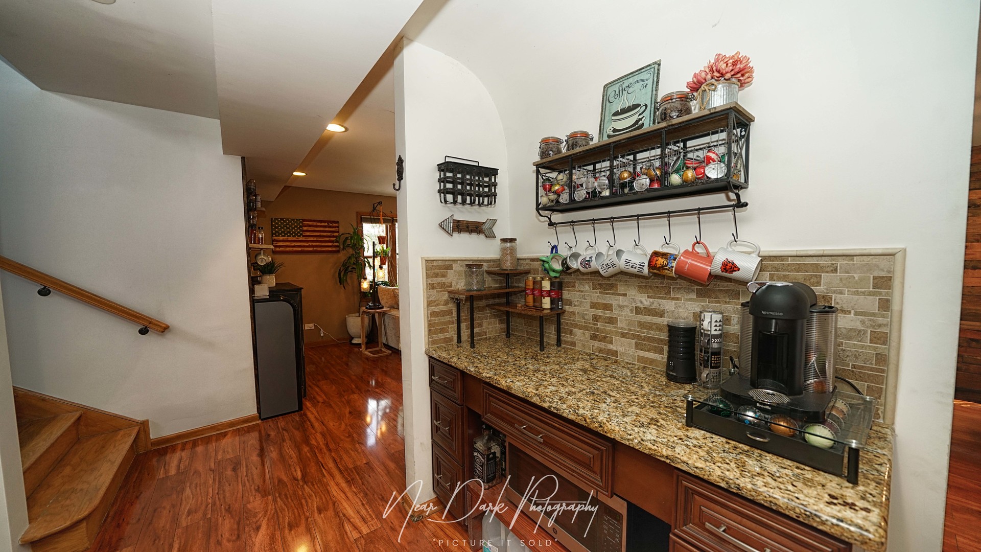 127 E GRAND Avenue, Fox Lake, IL 60020