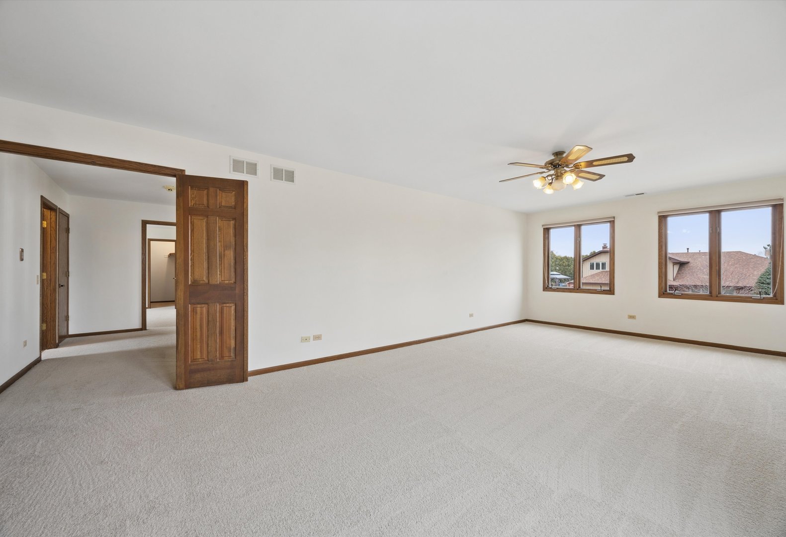 12816 S Parkside Drive, Palos Park, IL 60464