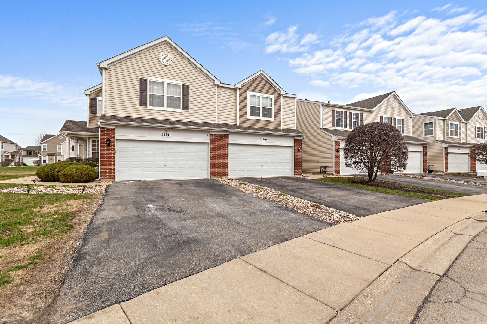 24949 Clare Circle, Manhattan, IL 60442