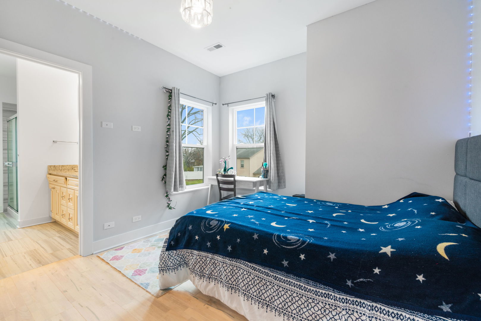 580 Francesca Lane, Roselle, IL 60172