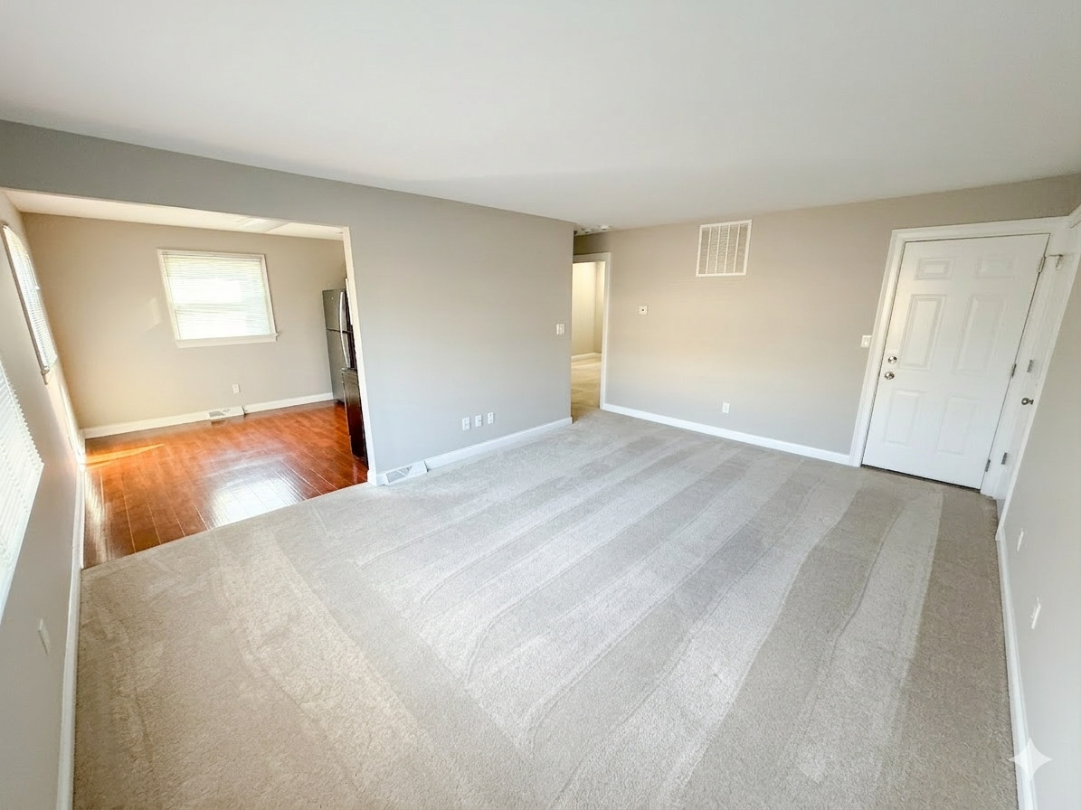 1420 S 14th Street #A, St. Charles, IL 60174