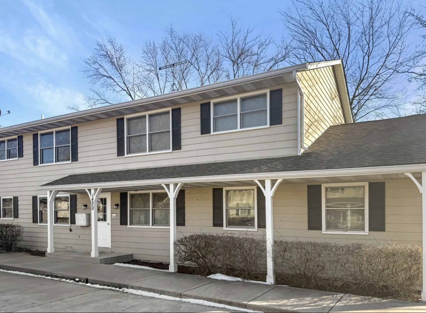 1420 S 14th Street #A, St. Charles, IL 60174