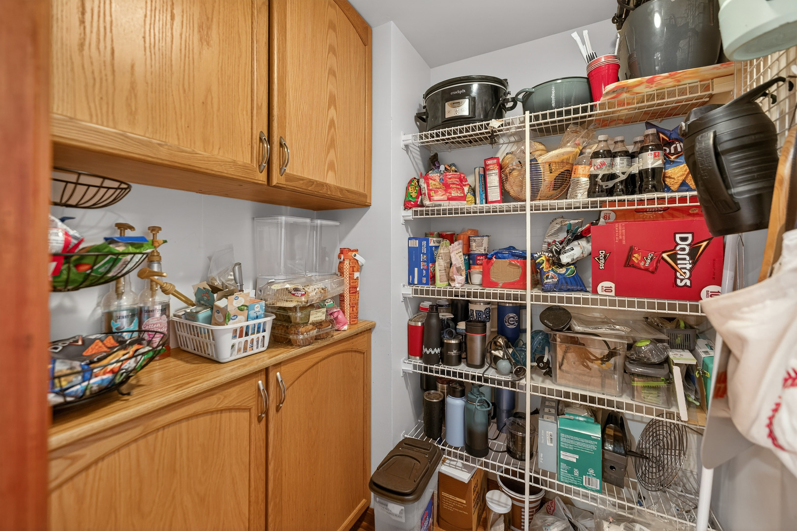 450 Hunter Drive, Carol Stream, IL 60188