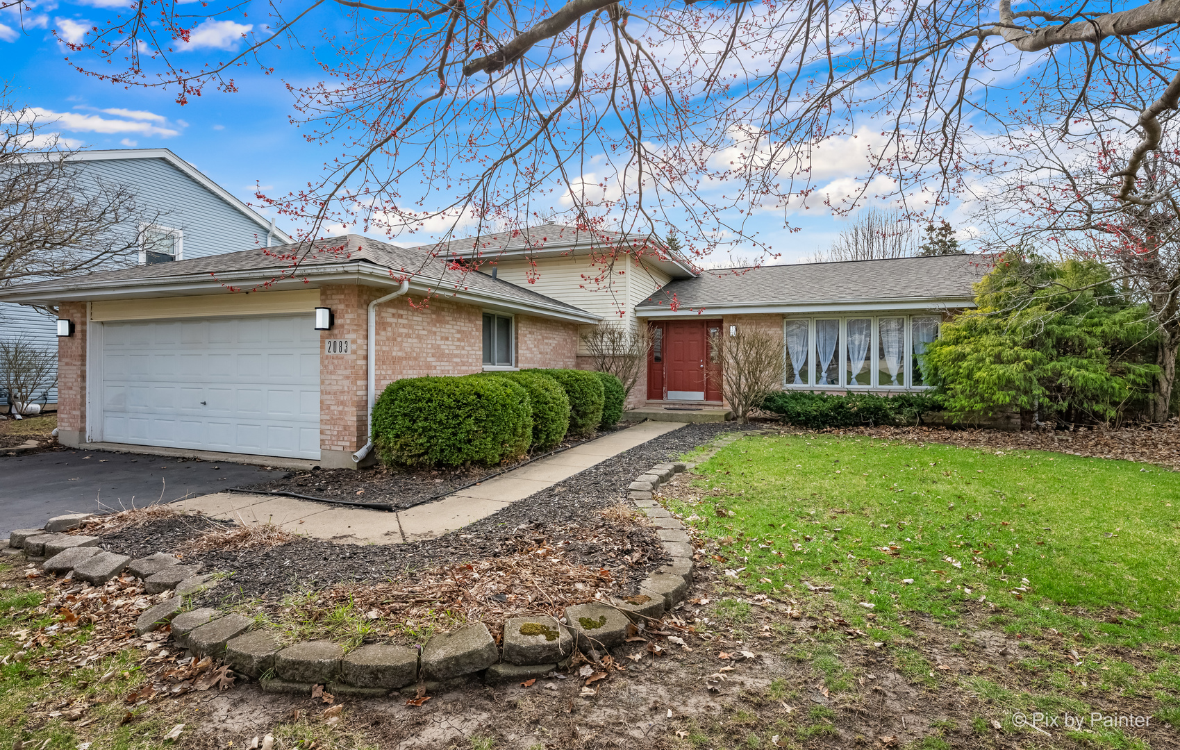2083 Maplewood Circle, Naperville, IL 60563
