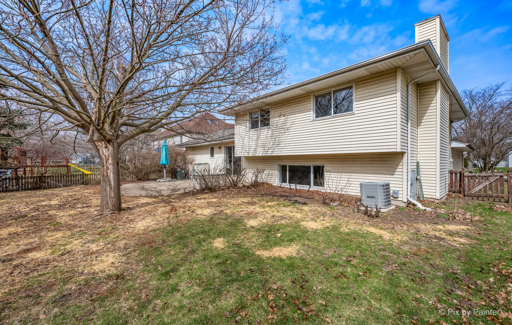 2083 Maplewood Circle, Naperville, IL 60563