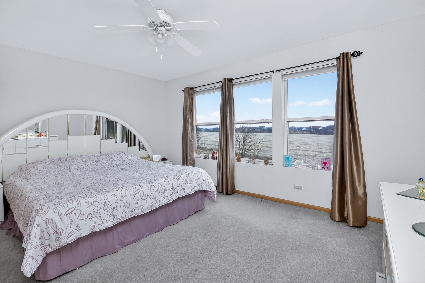 8021 Harrier Avenue, Joliet, IL 60431