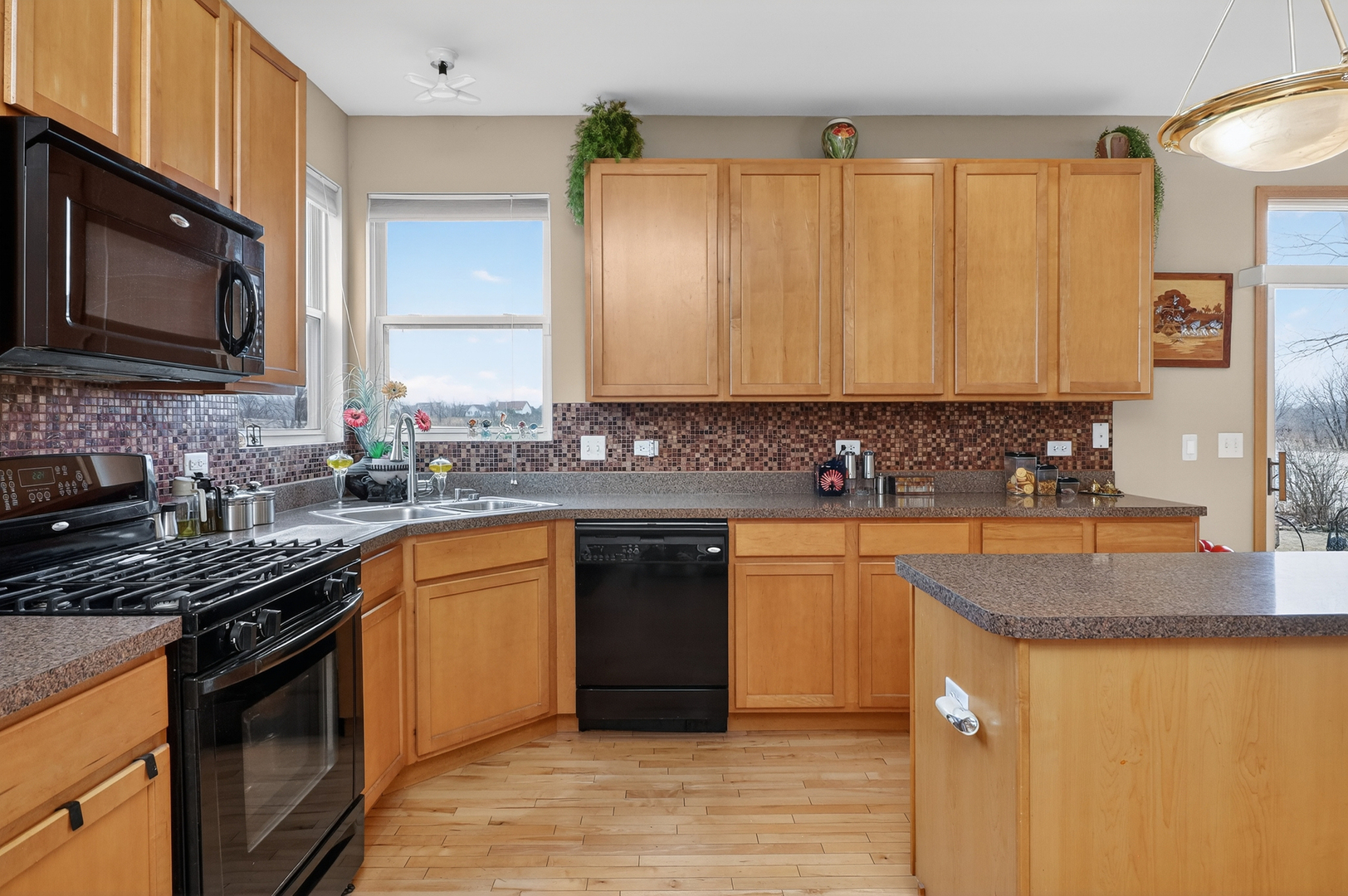 8021 Harrier Avenue, Joliet, IL 60431