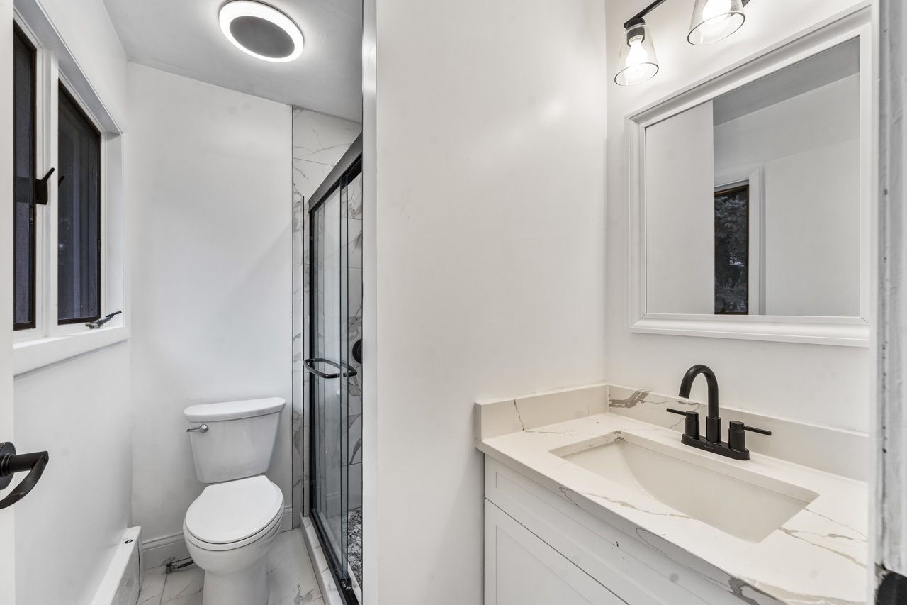 2018 West Street, Wheaton, IL 60187