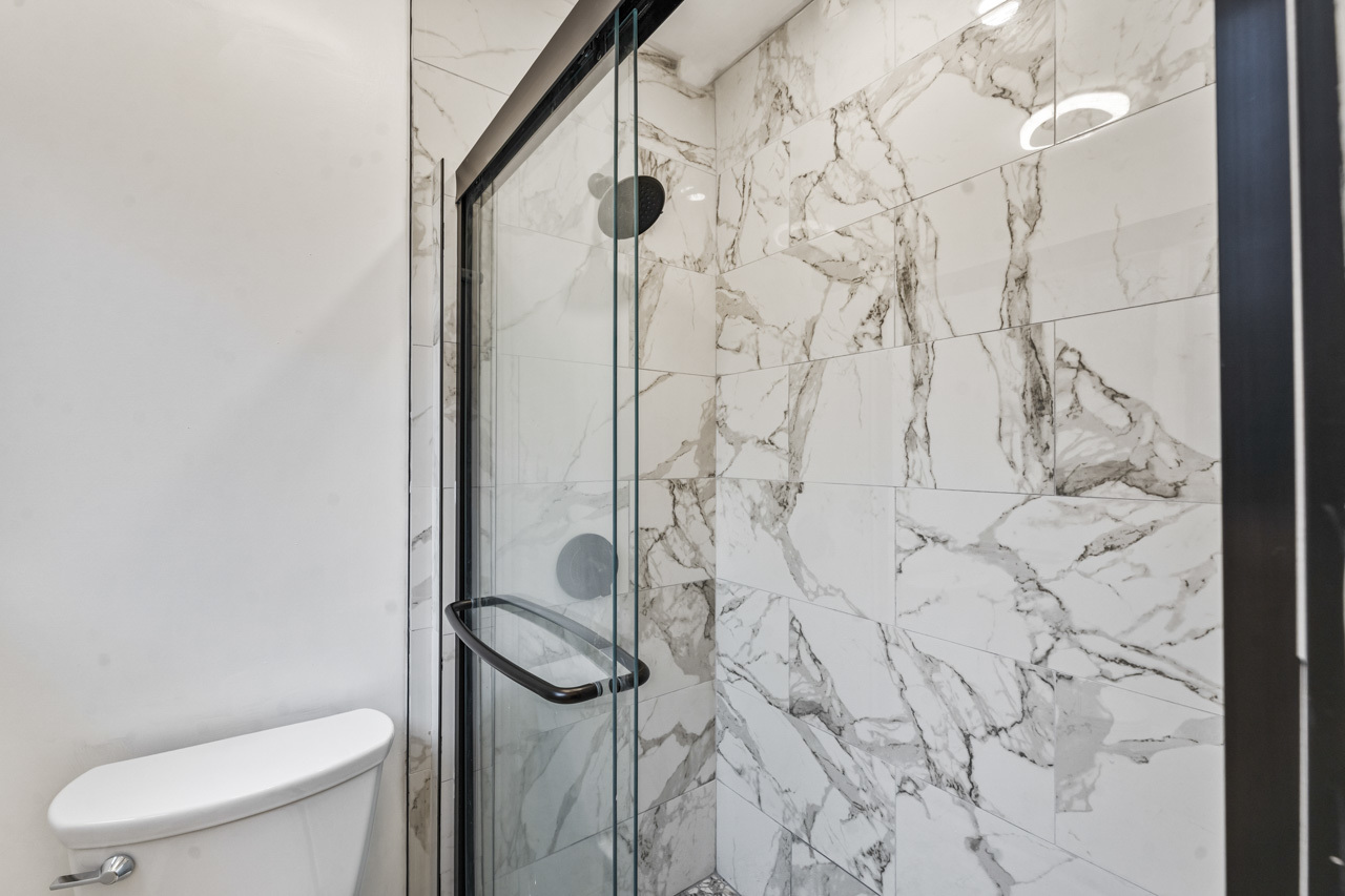 2018 West Street, Wheaton, IL 60187