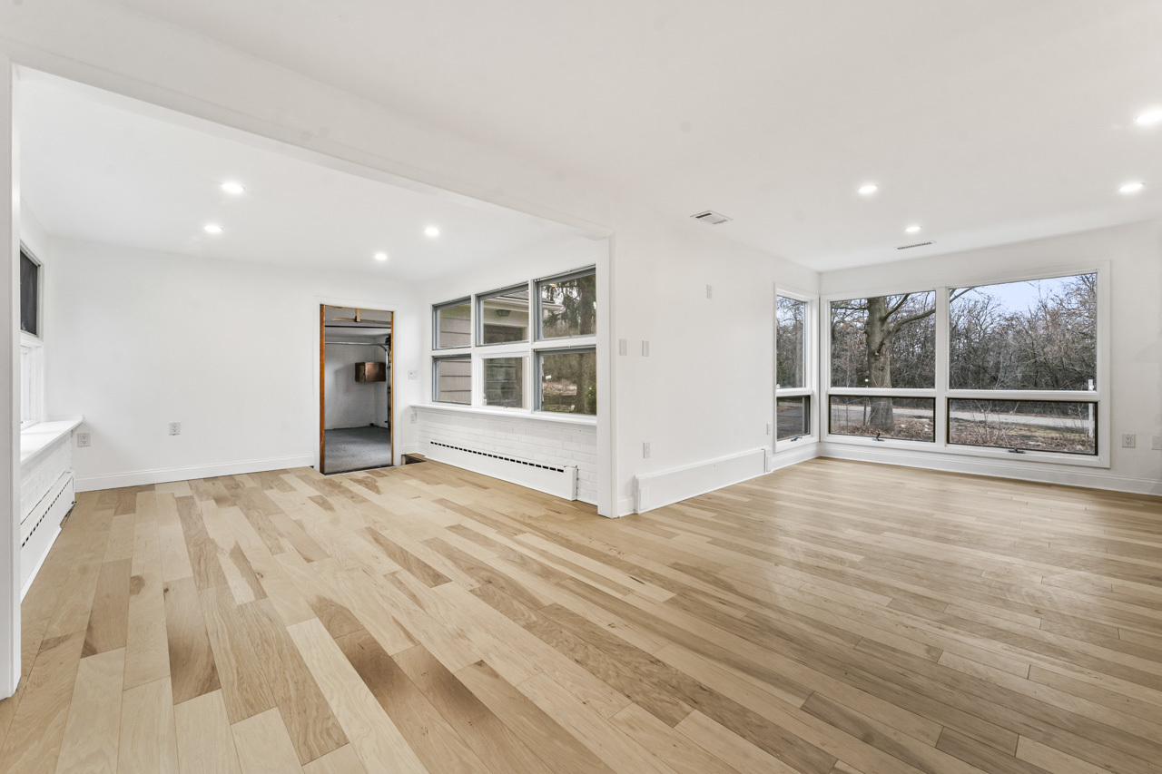 2018 West Street, Wheaton, IL 60187