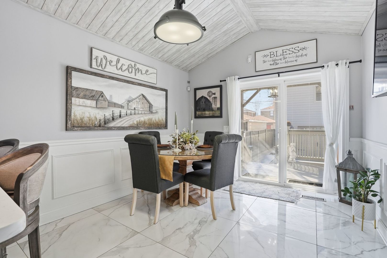 6640 S Kedvale Avenue, Chicago, IL 60629