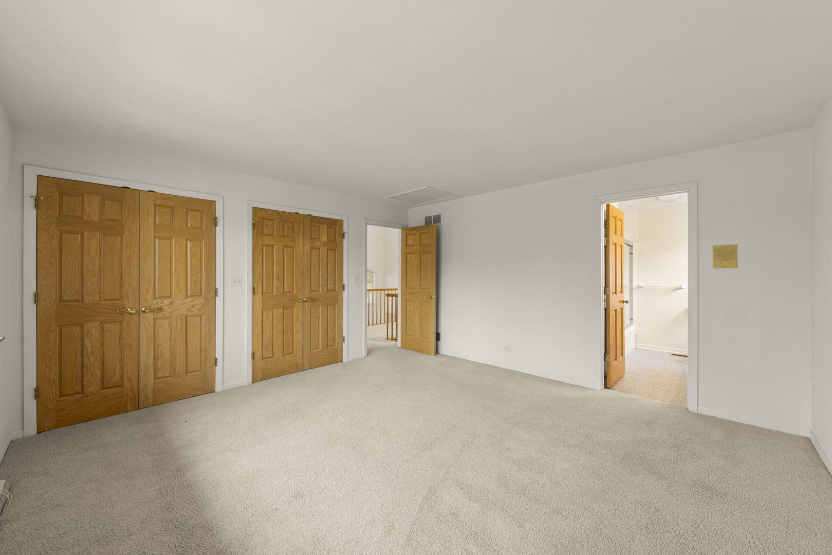 371 W Arboretum Circle, Wheaton, IL 60189