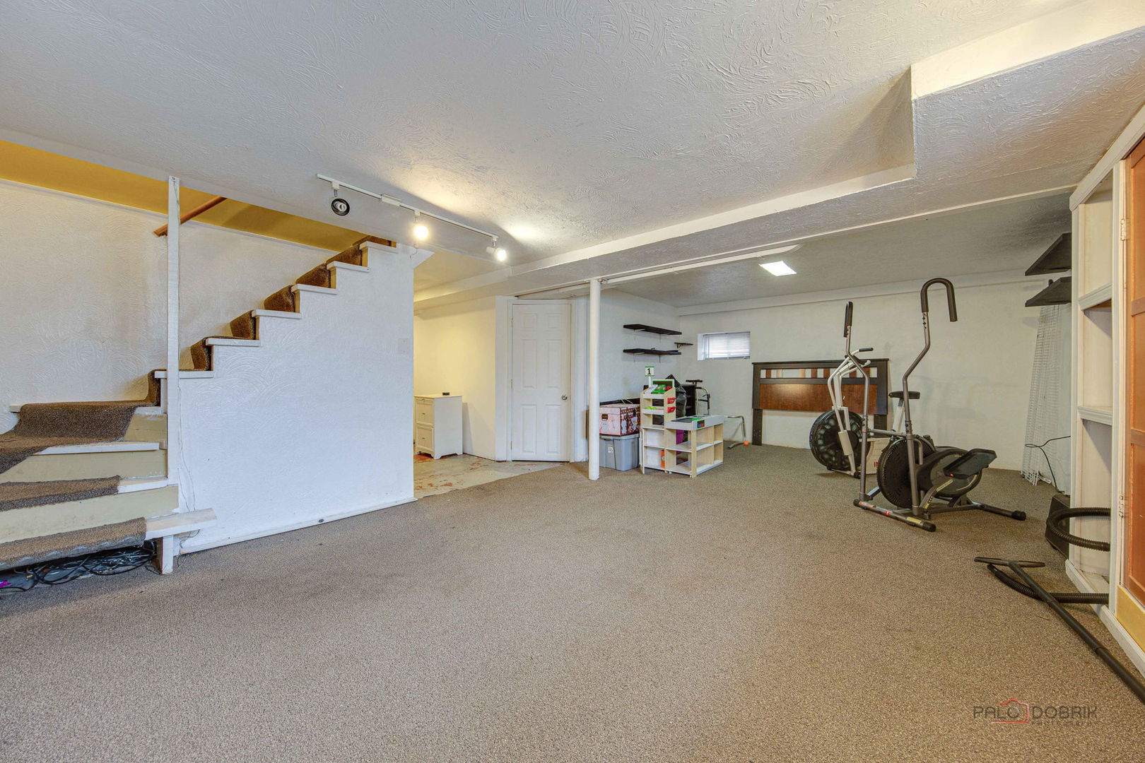 4026 Clarence Avenue, Stickney, IL 60402