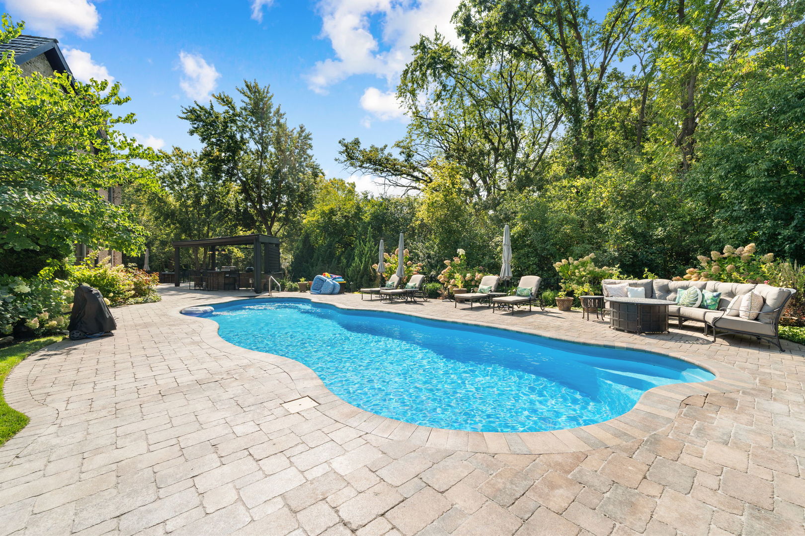 950 Gage Lane, Lake Forest, IL 60045