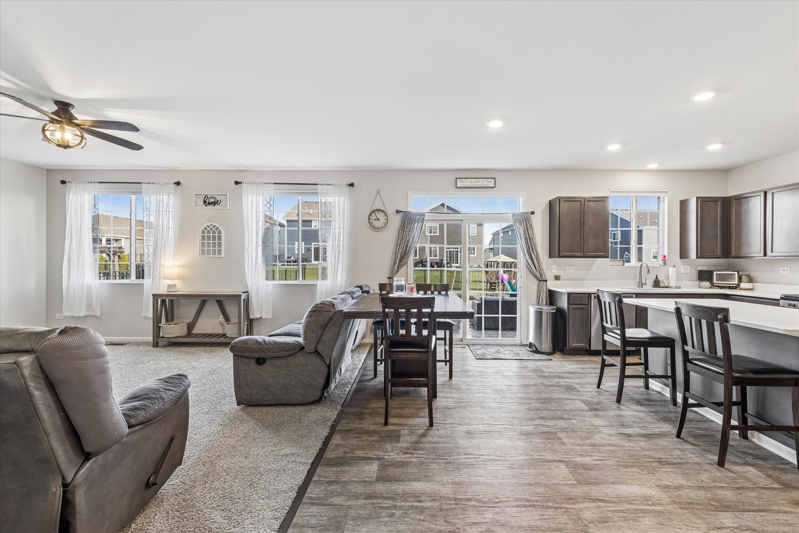 1826 Peyton Terrace, Shorewood, IL 60404