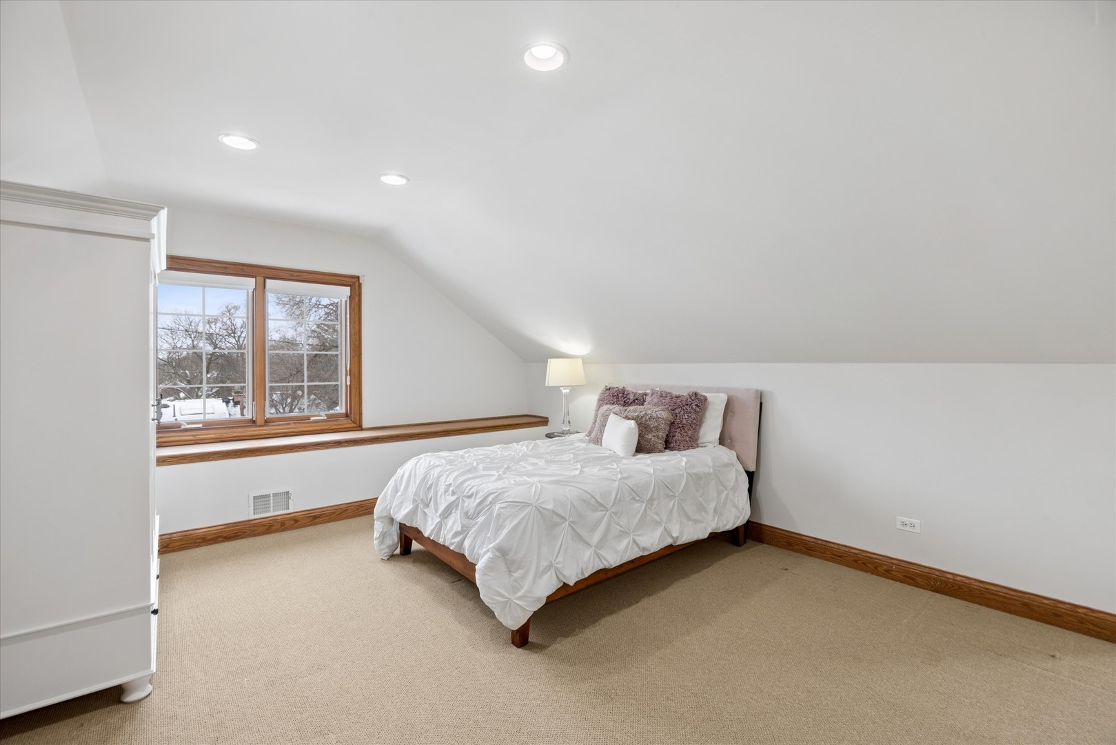 4146 Garden Avenue, Western Springs, IL 60558