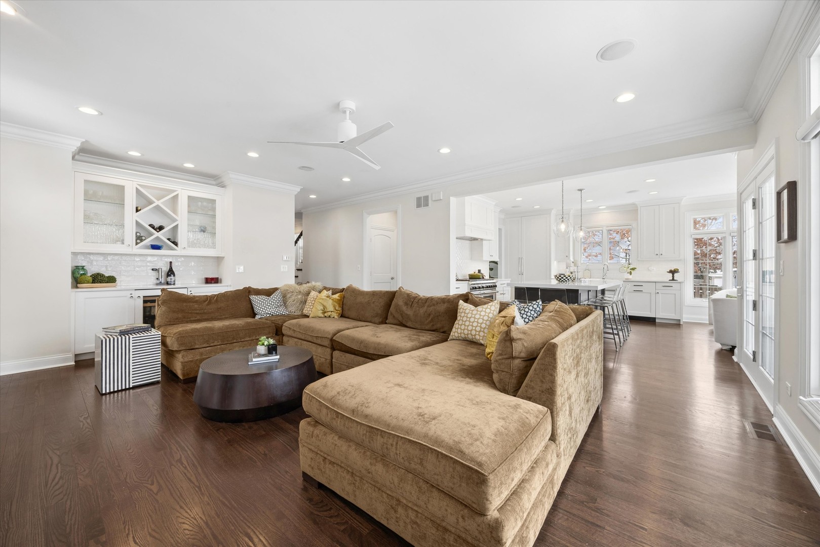 4146 Garden Avenue, Western Springs, IL 60558