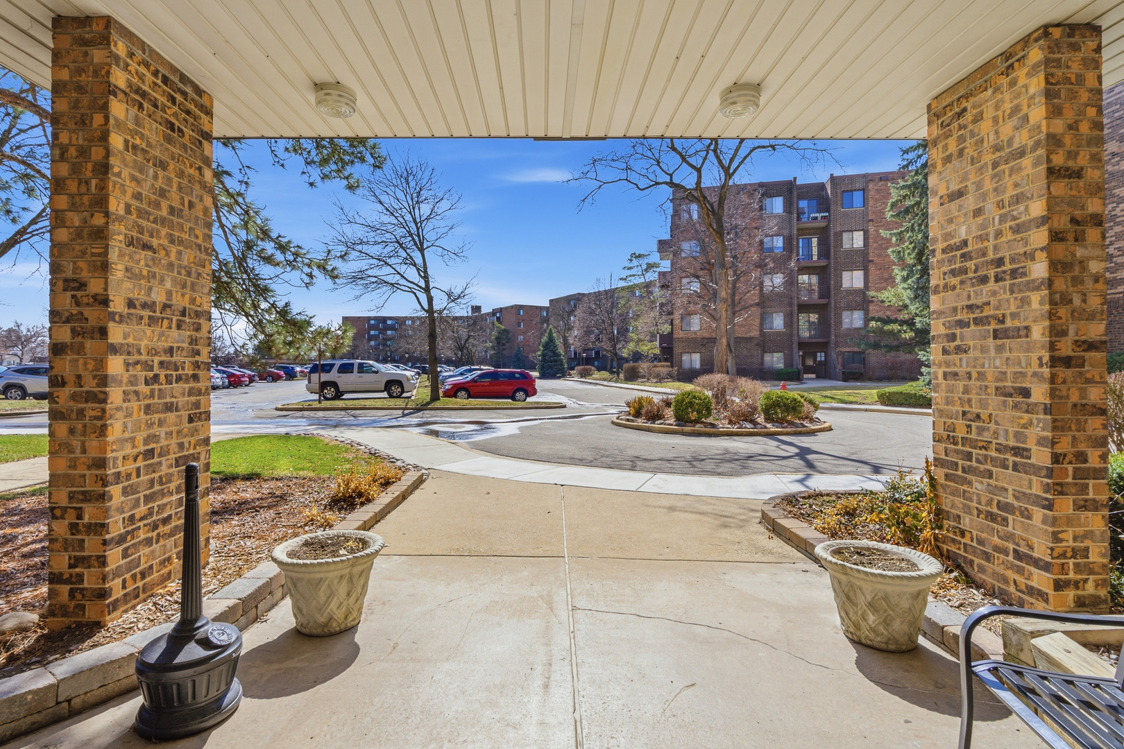 720 Wellington Avenue #405, Elk Grove Village, IL 60007