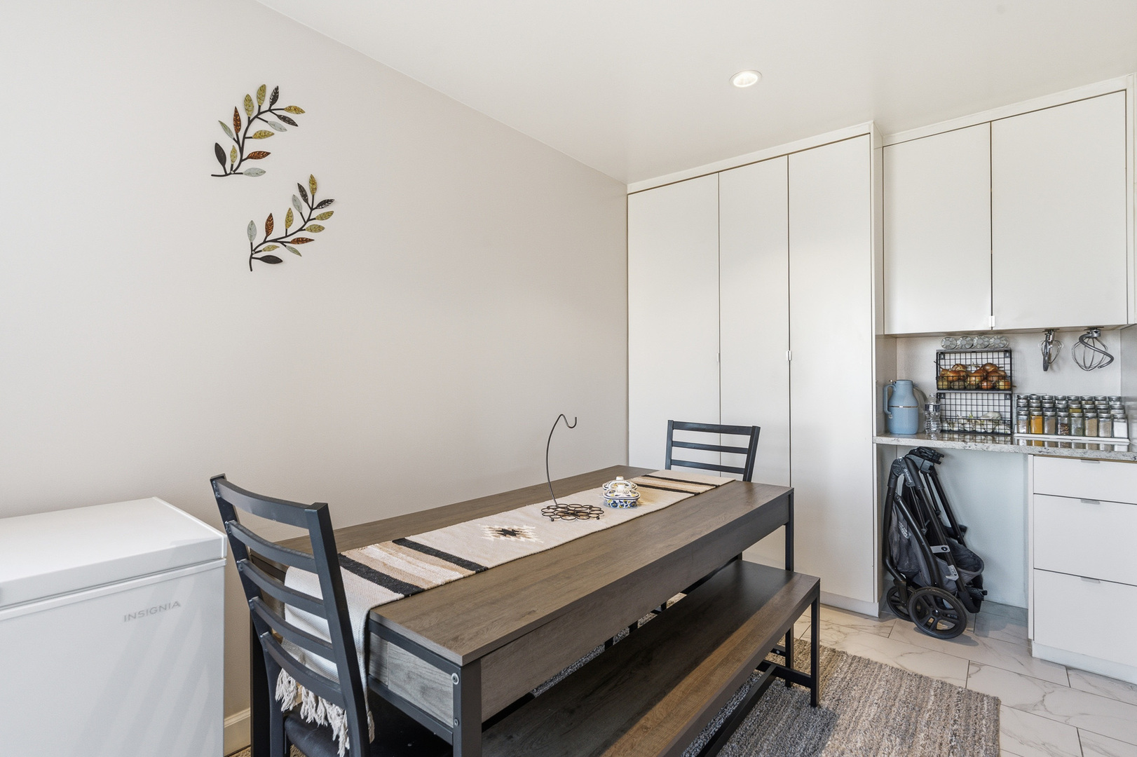 720 Wellington Avenue #405, Elk Grove Village, IL 60007