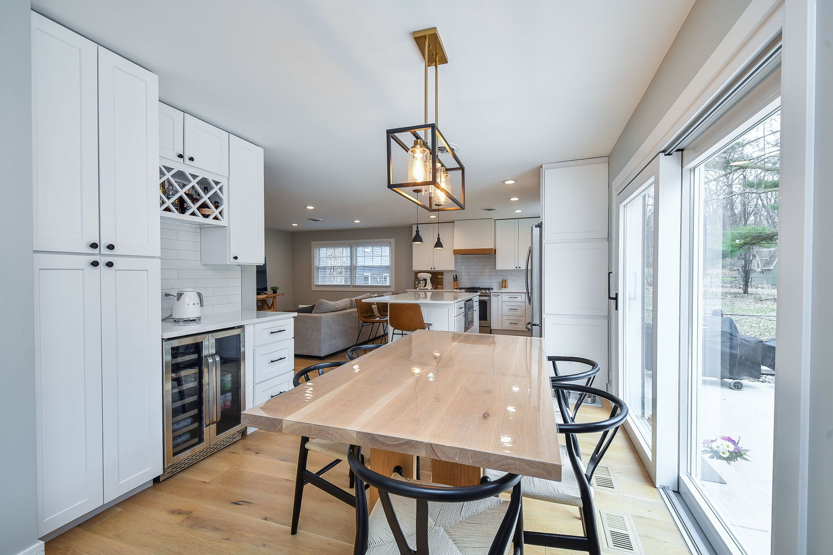 3N556 Woodland Avenue, West Chicago, IL 60185