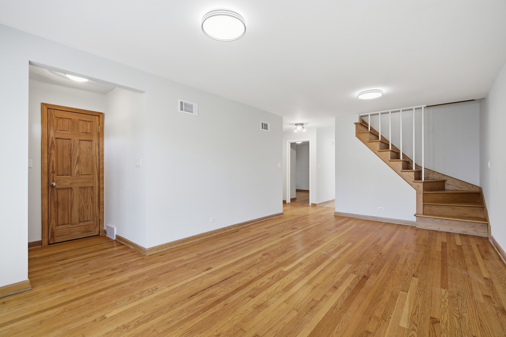 2929 N 74th Court, Elmwood Park, IL 60707