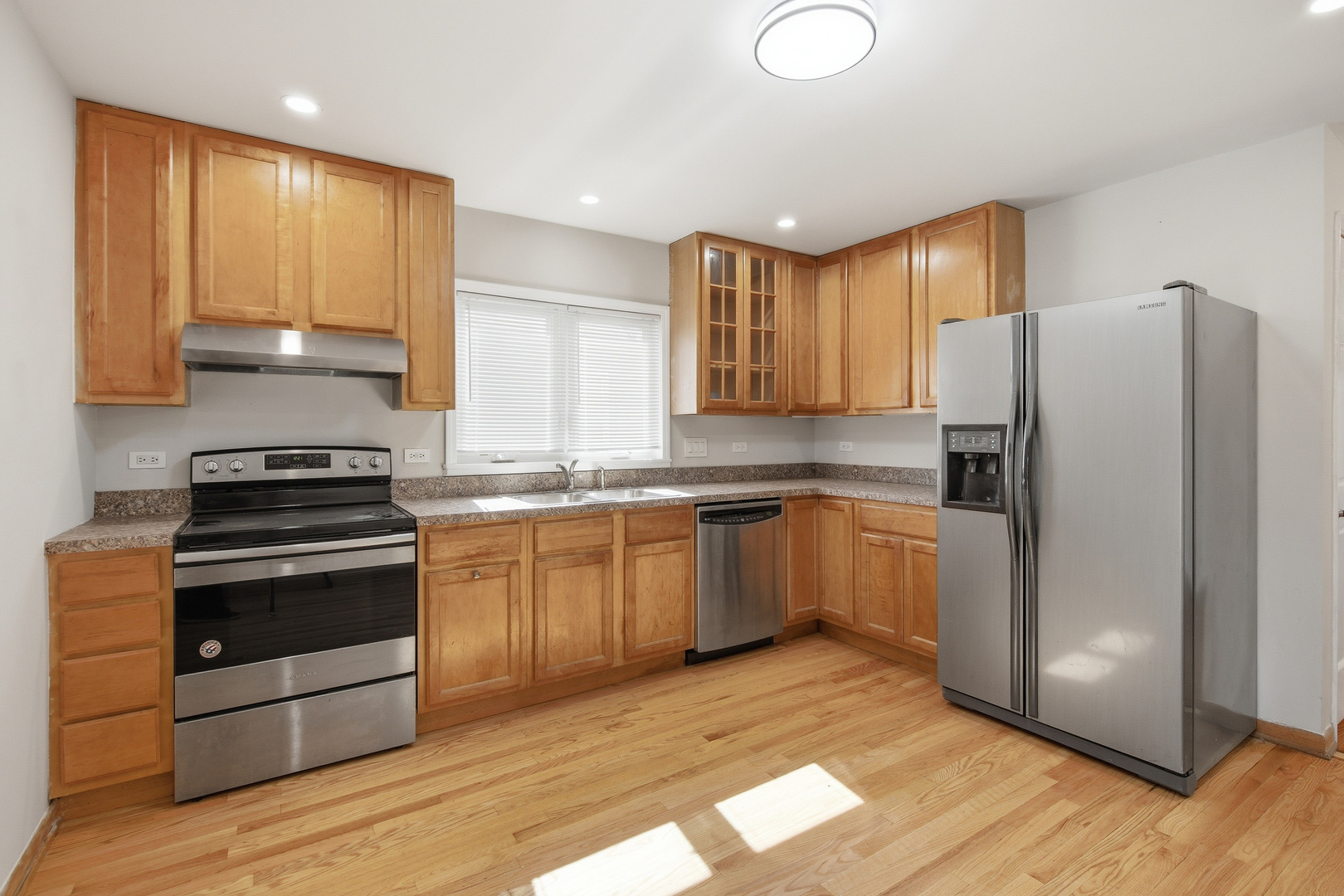 2929 N 74th Court, Elmwood Park, IL 60707